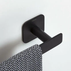 Tiger Handdoekrek Colar Zwart -Badkamer Winkel 123 2158