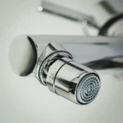 Tiger Splash Straalregelaar Wastafelkraan Met Kogelgewricht Waterbesparend Chroom M22/M24 -Badkamer Winkel 123 8881