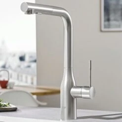Grohe Colours Keukenkraan Essence New RVS Met Uittrekbare Mousseur -Badkamer Winkel 123 113